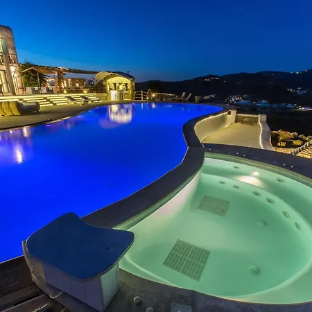 Spectacular 1 Bedroom Vibhu Private Jacuzzis & Infinity Pool *